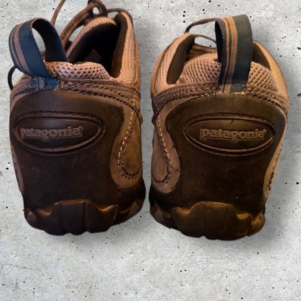 Patagonia Women’s Forge/ Tidal Hiking Shoes - Picture 7 of 9